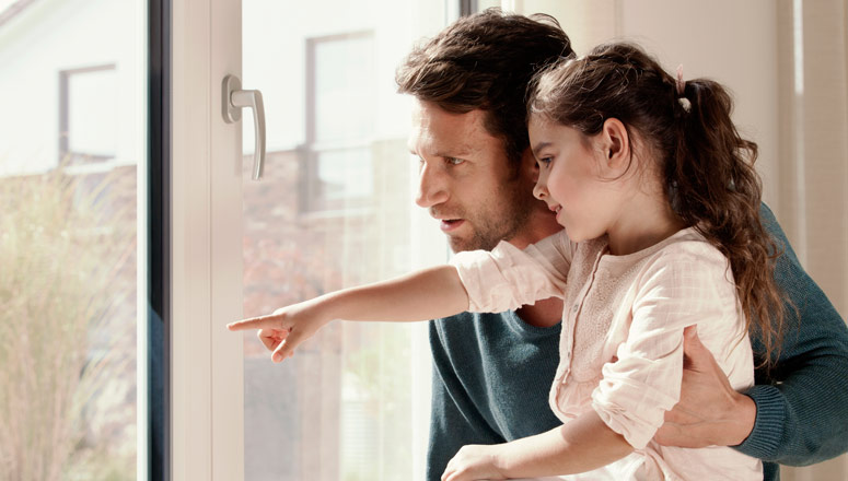 Ventanas de PVC TECCARSA con perfiles BRILLIANT DESIGN REHAU